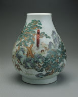 Vase with hundred deer decoration in fen-cai enamels