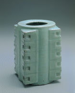 Cong-like vase with light bluish-green glaze