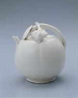 Gourd-shaped ewer with vine handle in white glaze