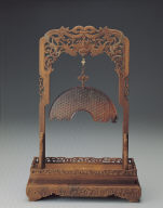 Segmented jade bi disk