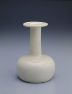 Bottle with long neck and flat-rimmed mouth in white glaze