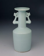 Celadon vase with phoenix-shaped handles