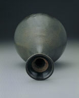 Pot with black glaze and oil spots