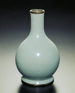 Gallbladder-shaped vase with sky-blue glaze