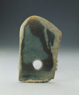 Jade qi axe with notches