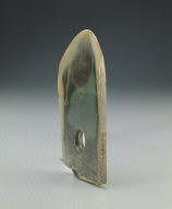 Jade qi axe with notches