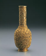 Gold vase with dragon decor
