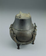 Bronze Hou-lou vessel