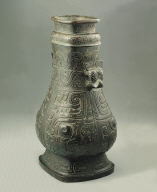 Bronze square He vessel with Yingju inscription