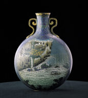 Cloisonne flask with a scene from the Ode on the Red Cliff