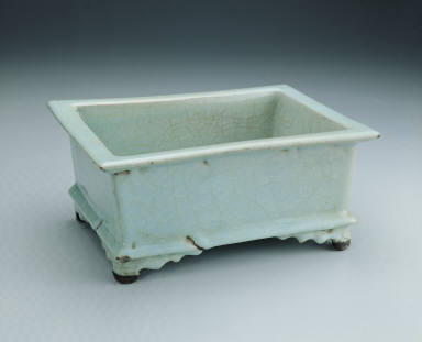 Rectangular basin with light bluish-green glaze