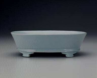 Narcissus basin with light bluish-green glaze