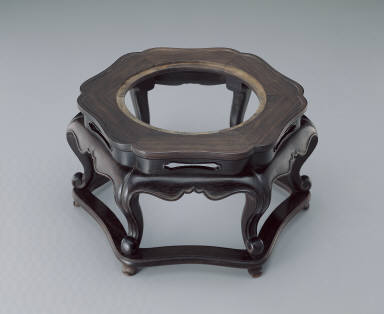 Jade bi disk with nipple design