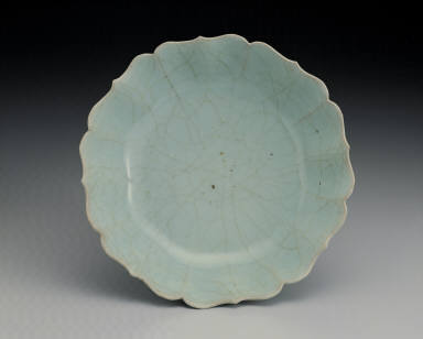 Dish with foliated rim in light bulish-green glaze