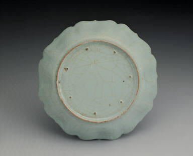 Dish with foliated rim in light bulish-green glaze