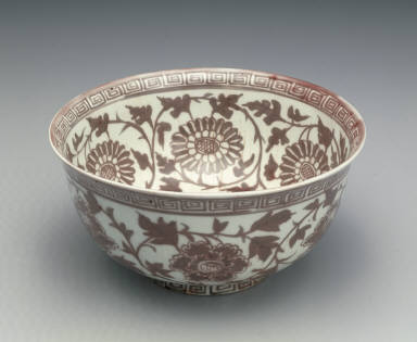 Bowl with floral design in underglaze red