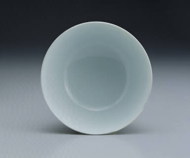 Bowl with peony design in polychrome enamels