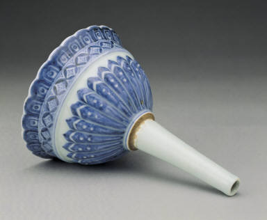 Funnel with underglazed-blue decoration of lotus petals