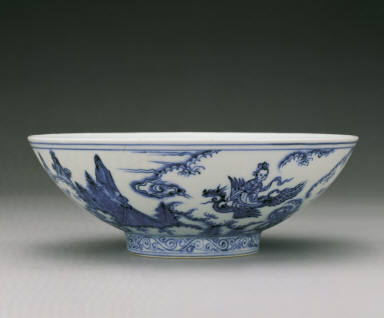 Bowl with underglaze-blue illustration of fairies on phoenixes