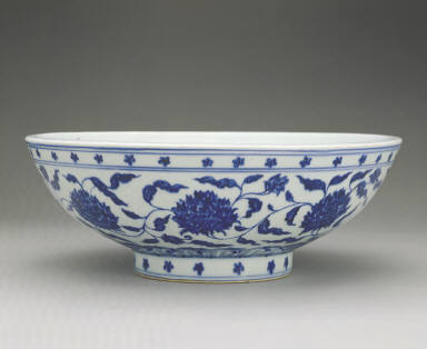 Large bowl with underglaze-blue decoration of paeonia scrolls