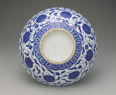 Large bowl with underglaze-blue decoration of paeonia scrolls
