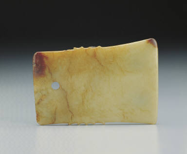 Jade qi axe with notches