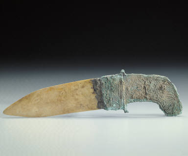 Jade Ge dagger with bronze hilt