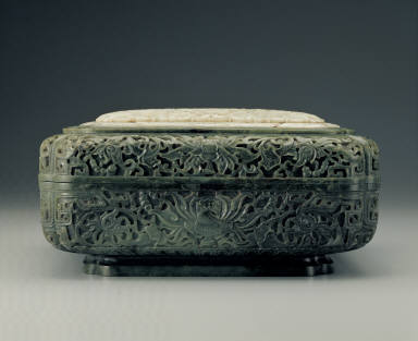 Jade curios box with foral decor