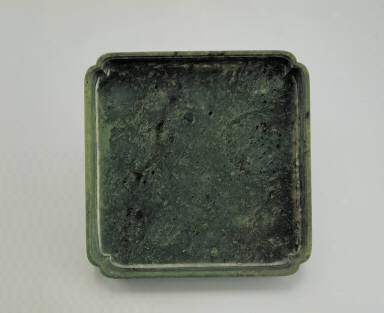 Jade curios box with foral decor