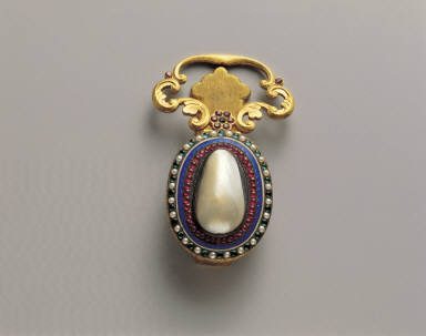 Silver belt plaque (1)