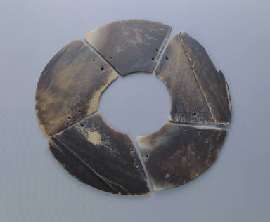 Jade circle composed of five Huang