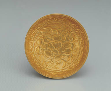 Gold box with dragon decor