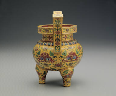Champleve censer with lotus-spray decoration