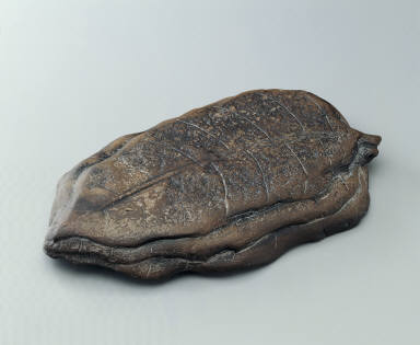 Inkstone with plantain leaf design, refined clay