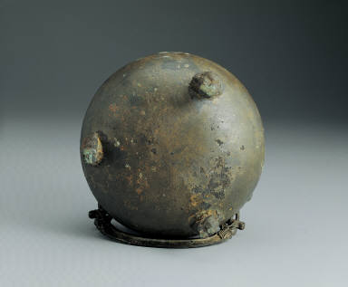 Bronze Hou-lou vessel