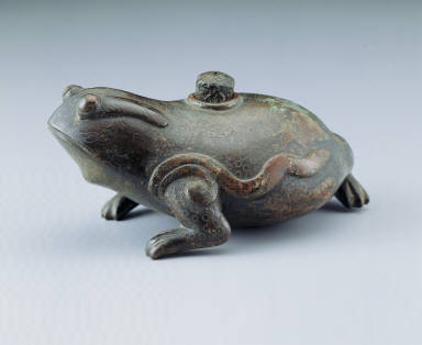 Bronze toad-shaped water dropper