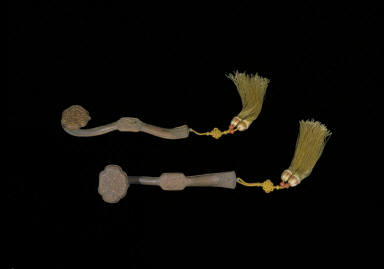 Pair of ch'ieh-nan wood ru-yi scepters, inscribed with the character His(meaning double happiness)