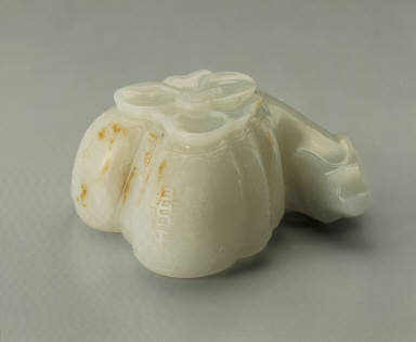 Jade lamb head water container