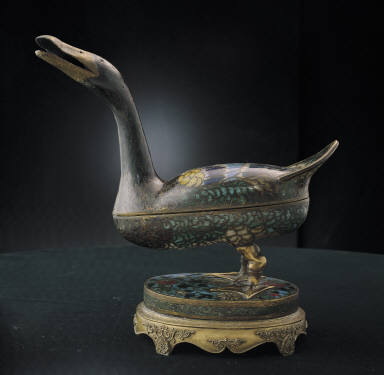 Cloisonne censer in the shape of a waterfowl