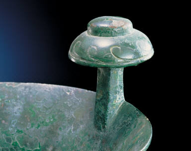 Bronze Jia vessel with animal mask decor