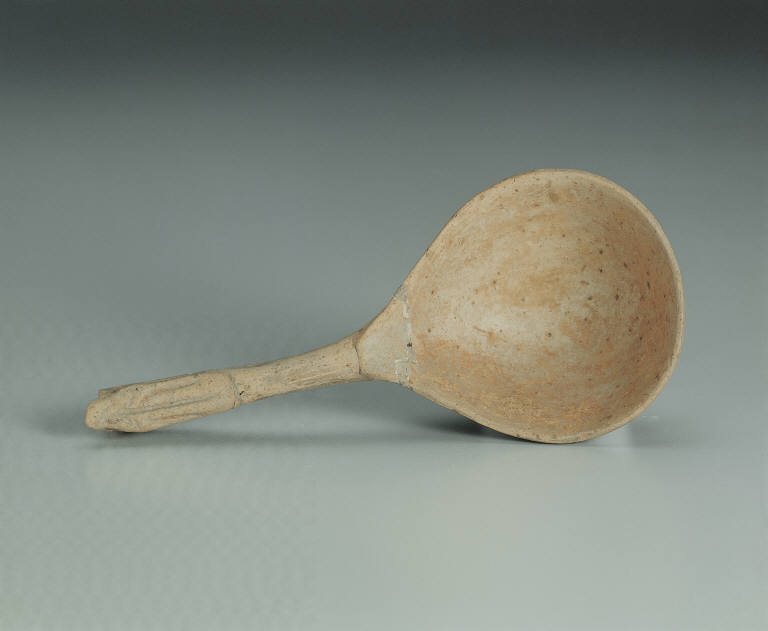 Pottery ladle