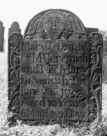 Diggens, Mary