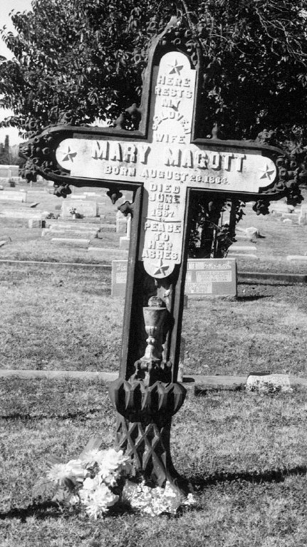 Magott, Mary
